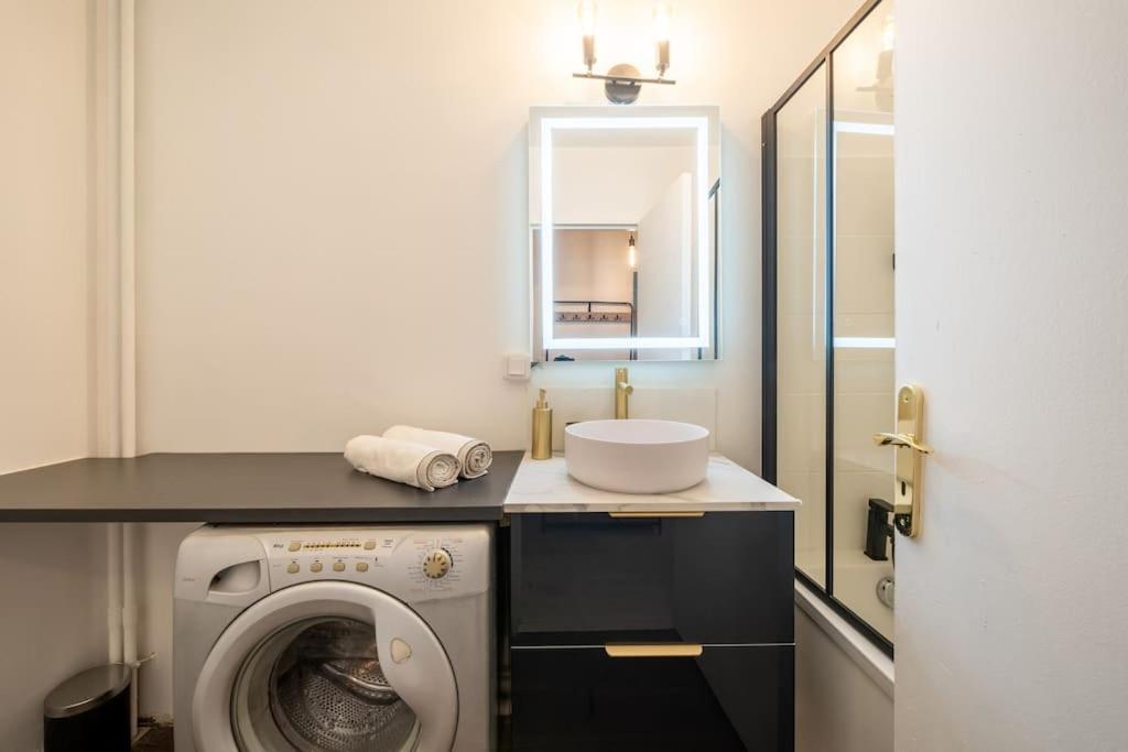Appartement Cosy Art Deco/ Proche Centre-Ville Nantes Dış mekan fotoğraf